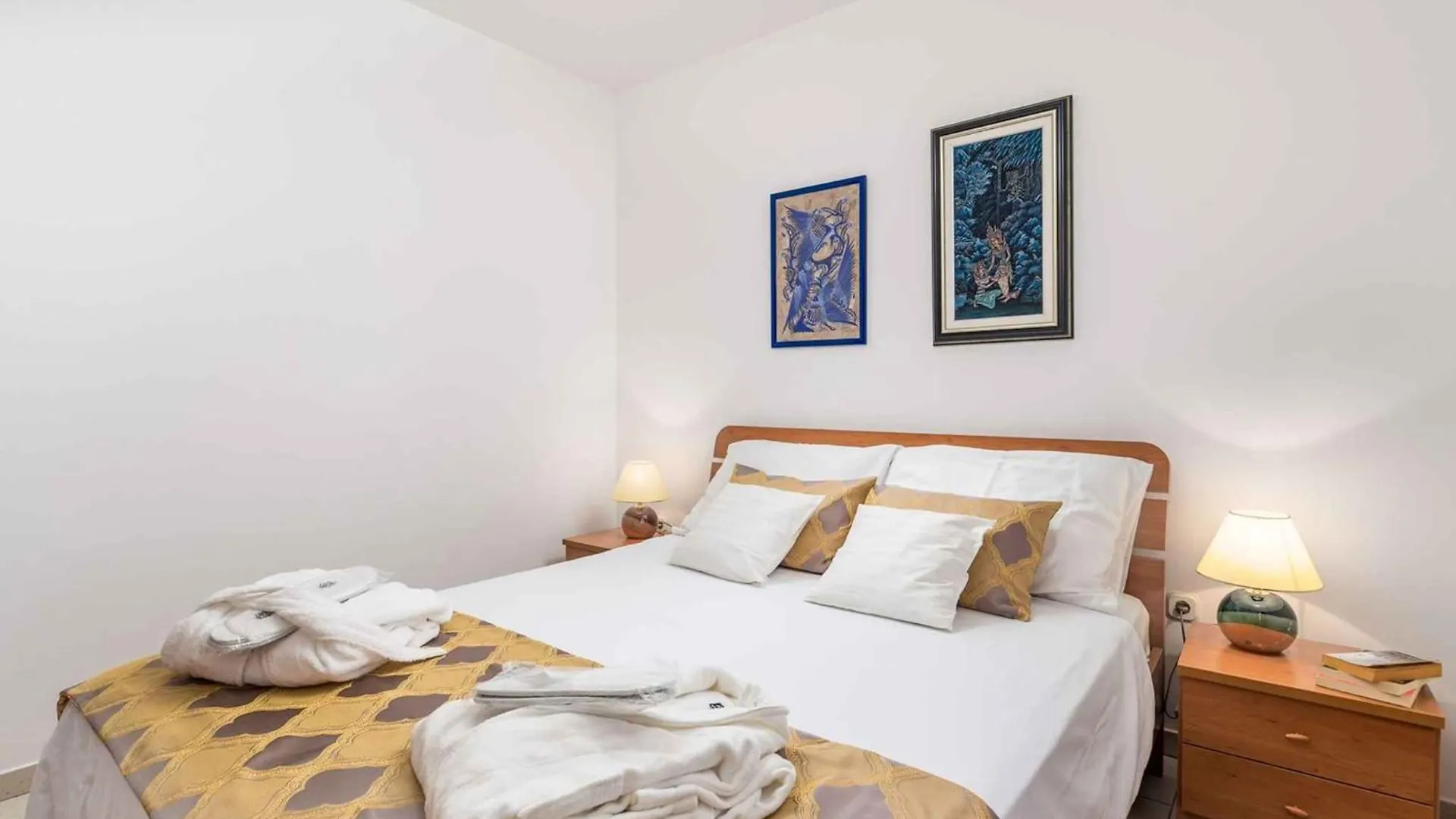 Apartment In Malinska/Insel Krk 35462 크로아티아